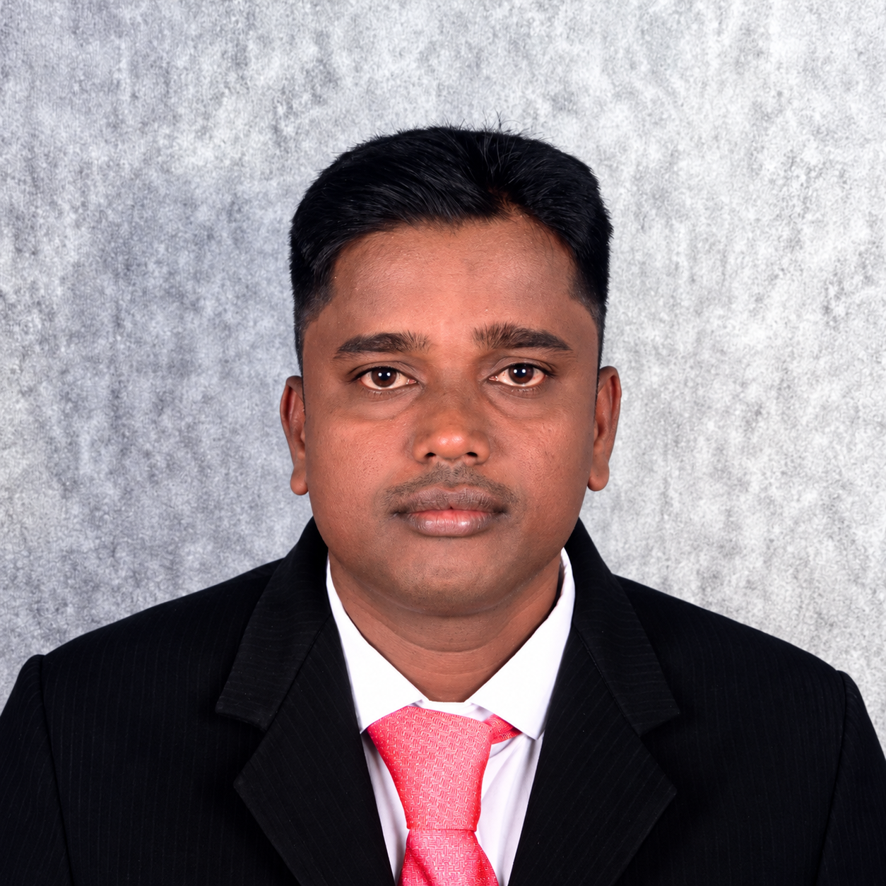 Portrait of Mr. Varatharasaperumal Lagukumar